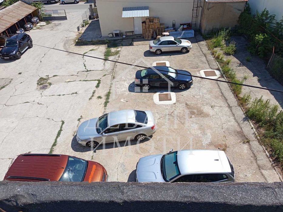 Продава се Промишлена сграда в Русе, Търговия на едро - 525 кв.м за 632 €/кв.м - Снимка #14