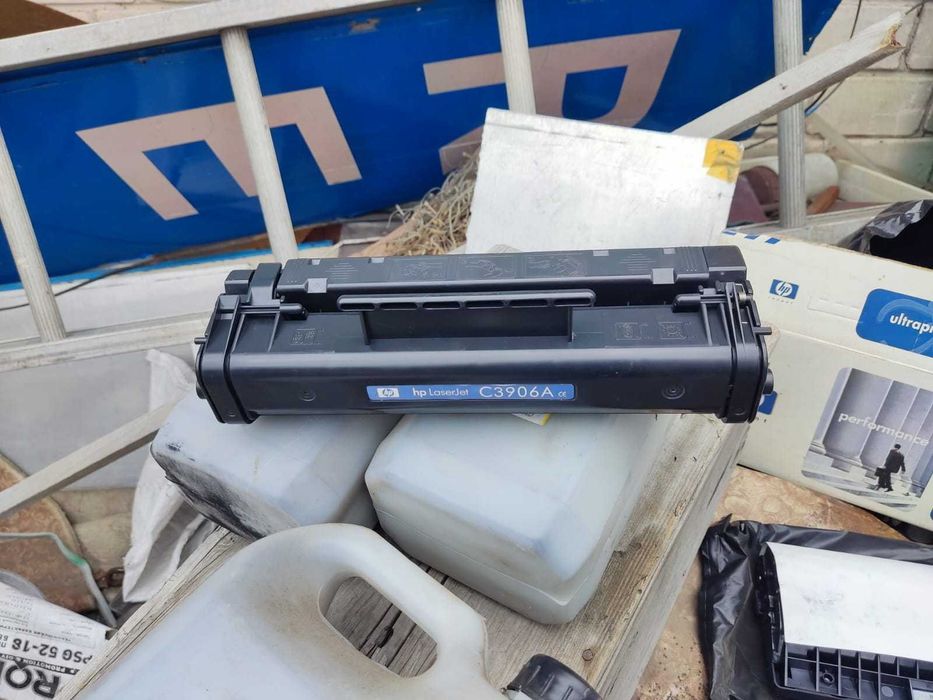 Картридж для принтера 2 вида. Б/У  недорого