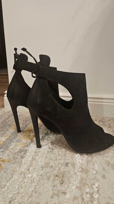 Sandale piele intoarsa