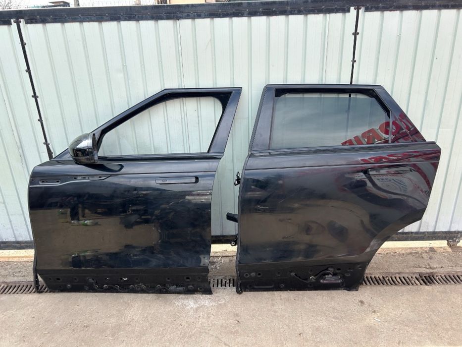 Dezmembrez Dezmembrari Velar Piese Range Rover Velar Europa 2.0 L560