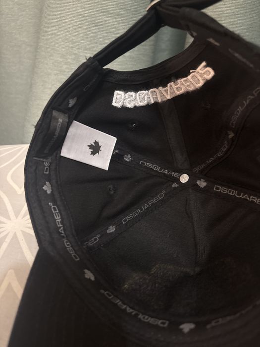 Sapca Dsquard2 TOP