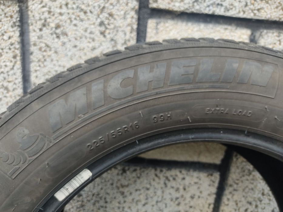 Зимни Гуми  - 225 55 R16 - Michelin Alpin 5