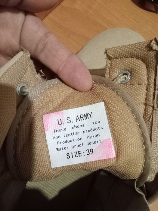 Продам берцы осень весна