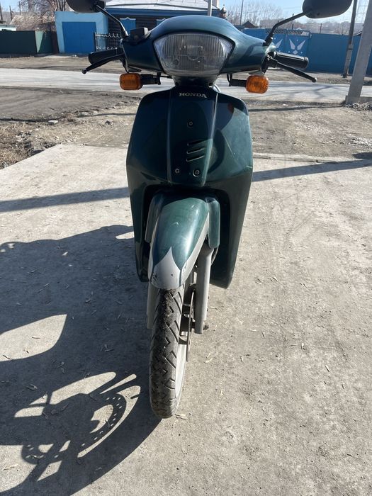 Продам скутер Honda sh50