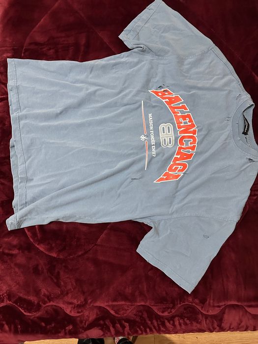 Тениска Balenciaga