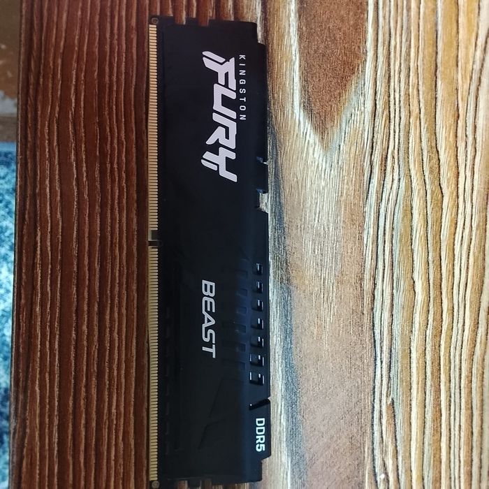 Озу Kingston kingbank 16 gb 6000mhz