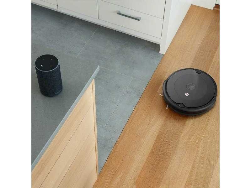 Робот Прахосмукачка iRobot Roomba 692, Черен