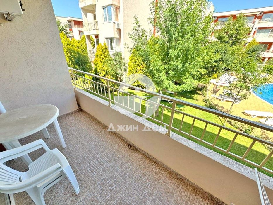 Продава се Едностаен апартамент в Несебър - 42 кв.м за 1048 €/кв.м - Снимка #2