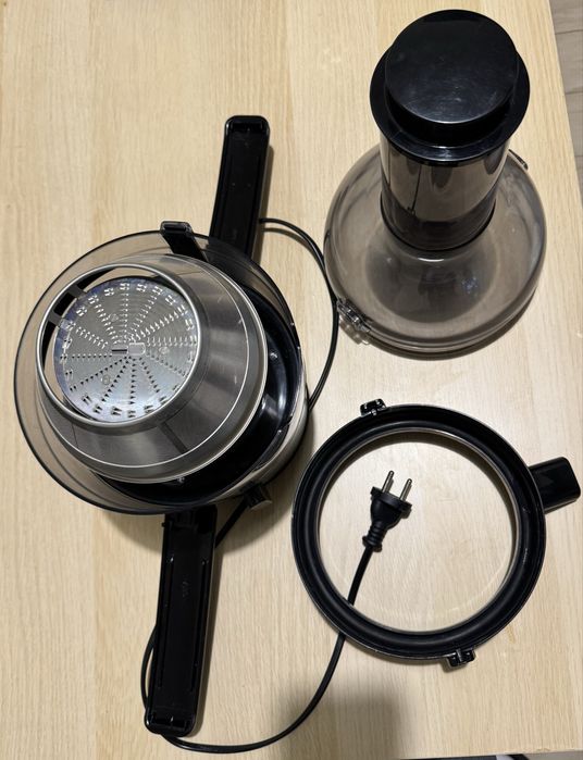 Сокоизтисквачка PHILIPS HR1864/20