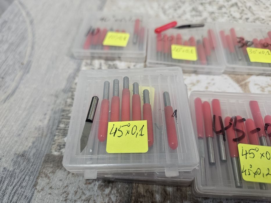 Карбидни фрезери за гравиране