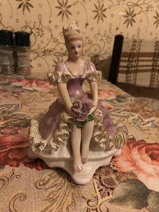 Bibelouri modele foarte vechi  deosebite  super pret