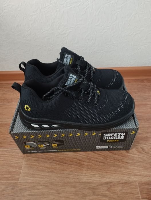 Кросовки защитные (рабочие)