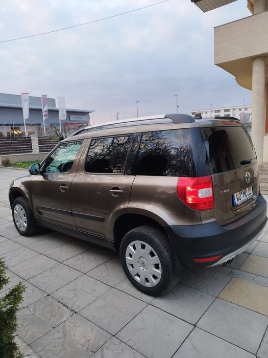 Skoda Yeti TDI 4x4 170cai  Germania Elegance dublu climatr, incz scaune, alcantara bej, navi mare, xenon