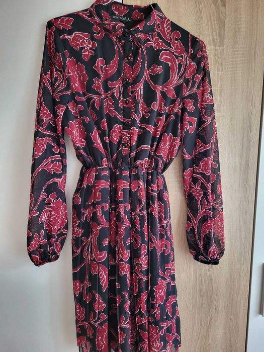 Дамски официални рокли