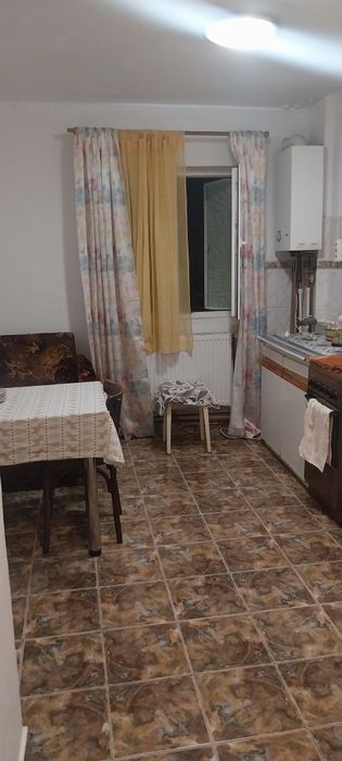 Inchirez garsonieră