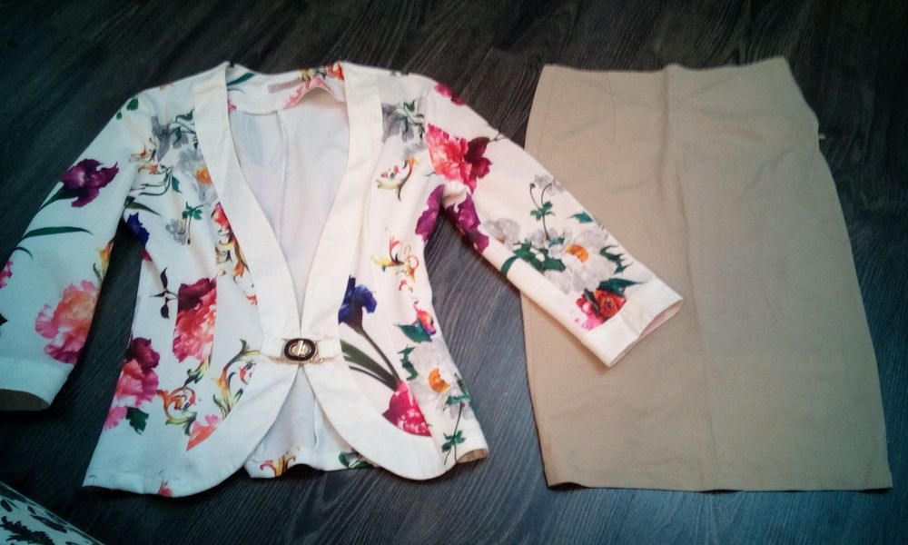 Fusta Mexton si bluza Bby !as S