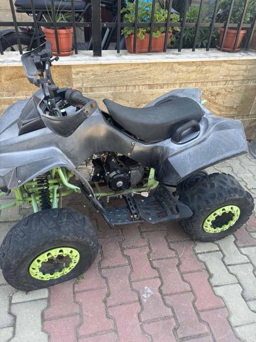 Продавам атв  с 4 скорости