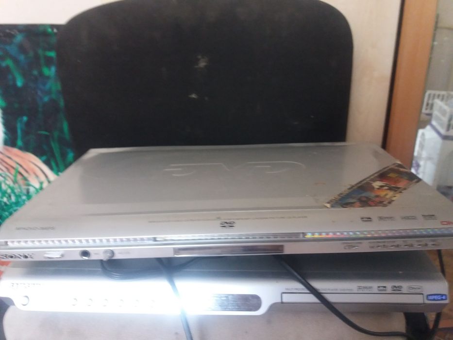 телевизор Elenberg жк 81 диагональ