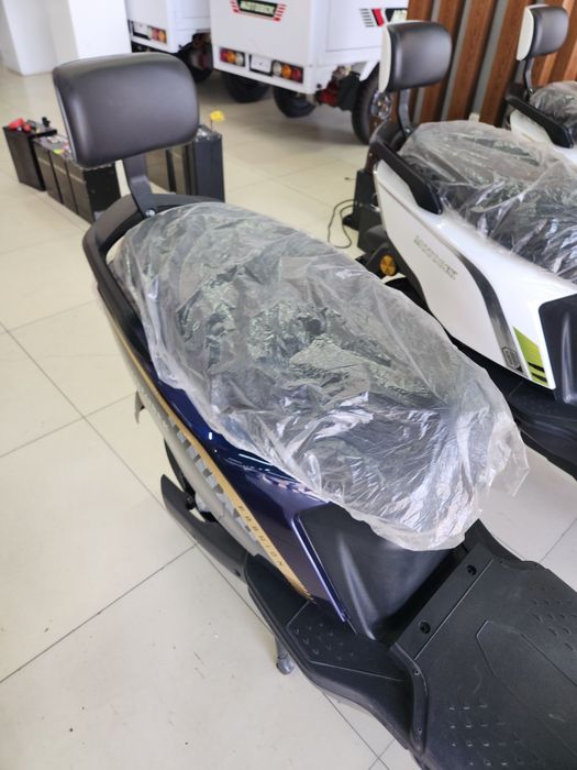 Электро скутер новые классное расцветки