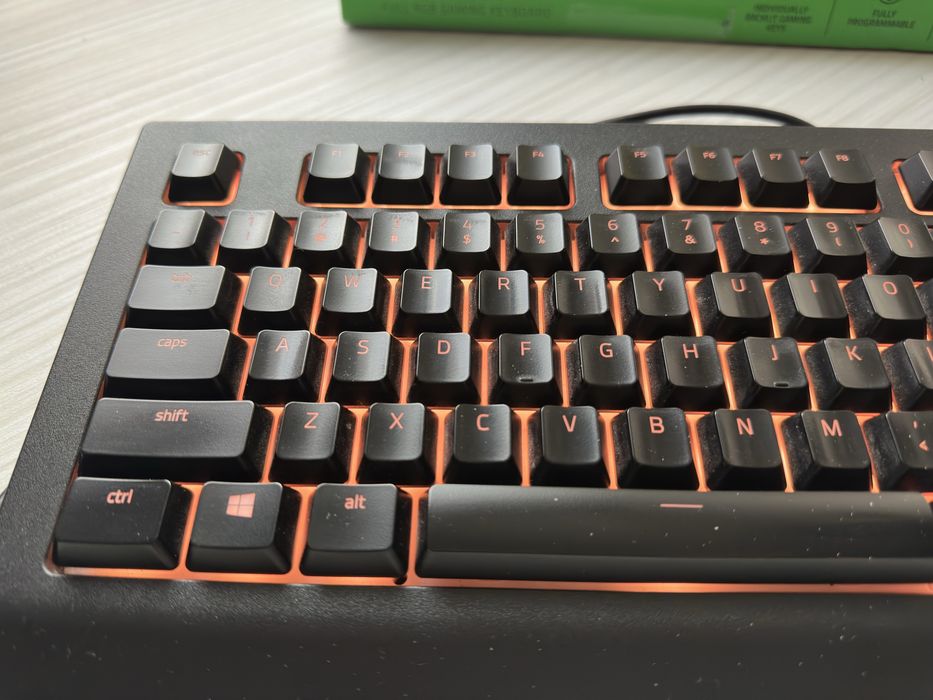 Tastatura gaming Razer Cynosa V2 Chroma RGB