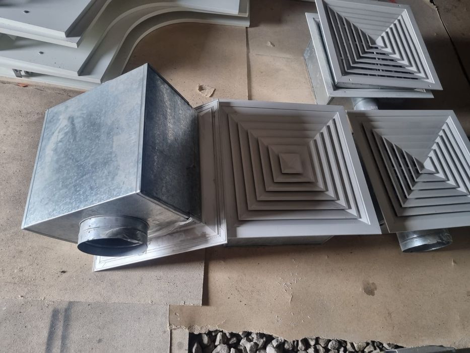 Решётка диффузор вентиляционая 60×60.
