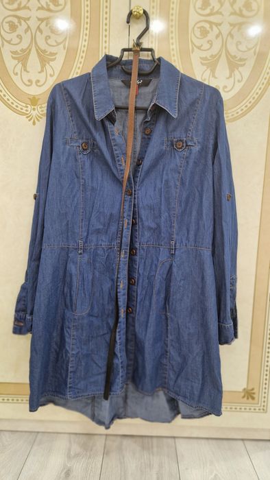 Срочно продам платья.