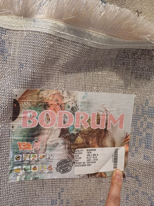 Продам ковёр в хорошем состоянии
