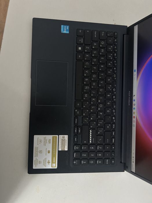Ноут vivobook  asus