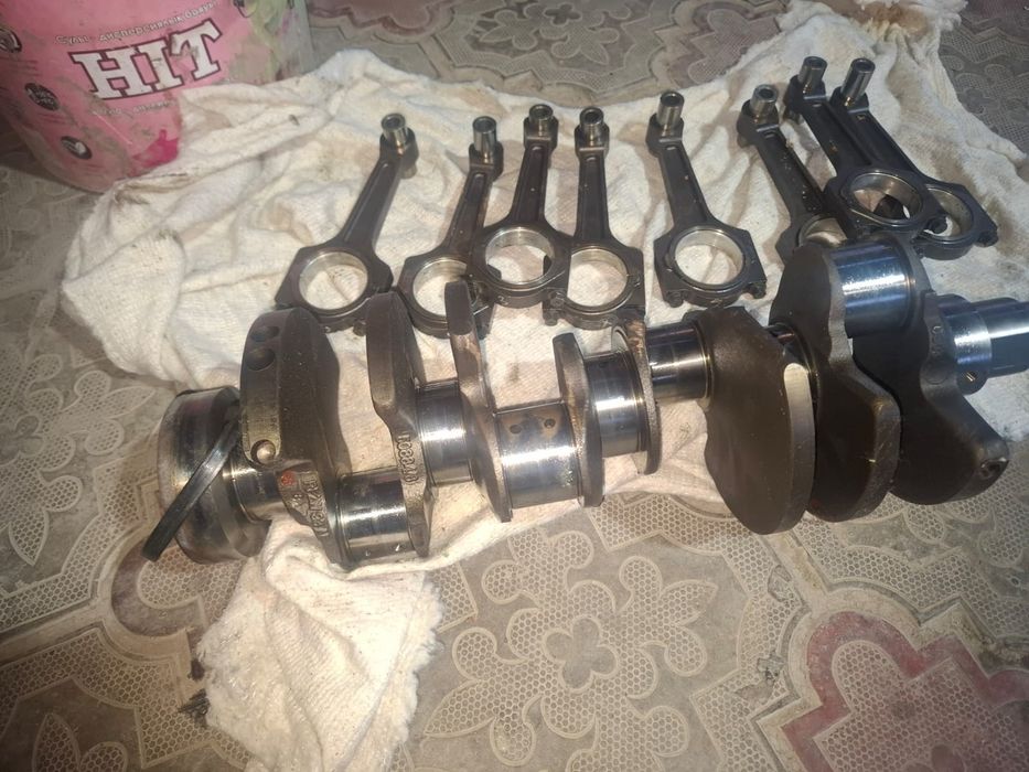 Срочно продам коленбал