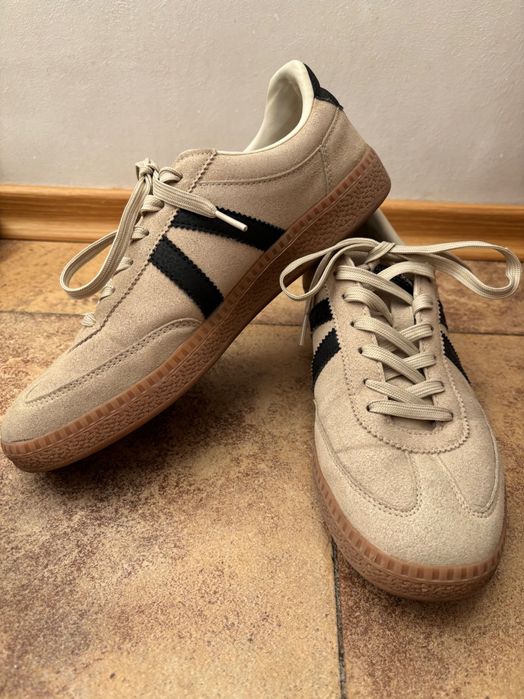 Нови обувки за момче!