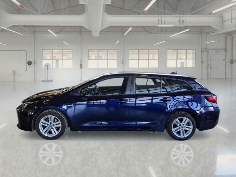 16700 euro Toyota Corolla Bussines 1.8 Hybrid 10/2021 doar 119.000 km schimb doar cu Rav4
