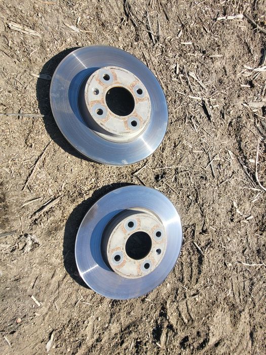 Продам тормозные диски кобальт