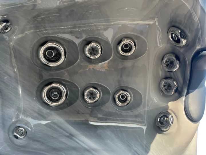 Next Level Spa Jacuzzi 5 persoane, WIFI si incalzitor electric