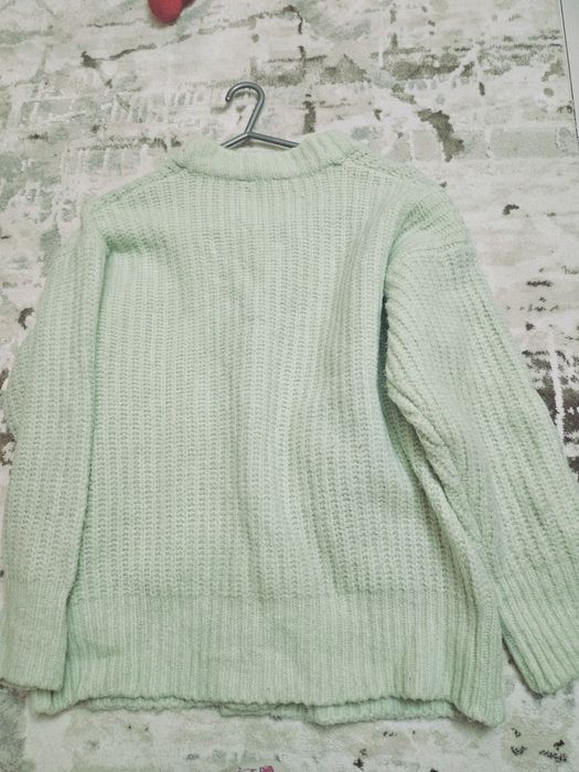 Пухкава топла дамска жилетка минт цвя Sт