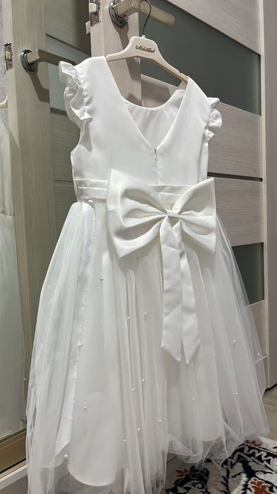 Продается детское платье 134-140 р