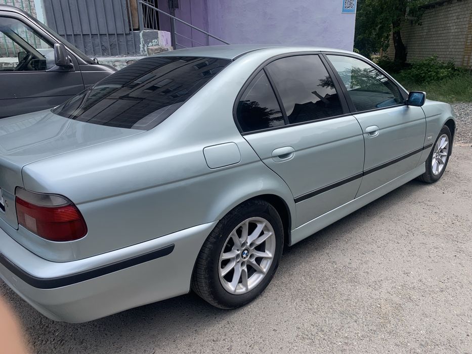 BMW 5 Series 520I