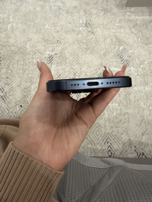 Iphone 15 pro 256 г