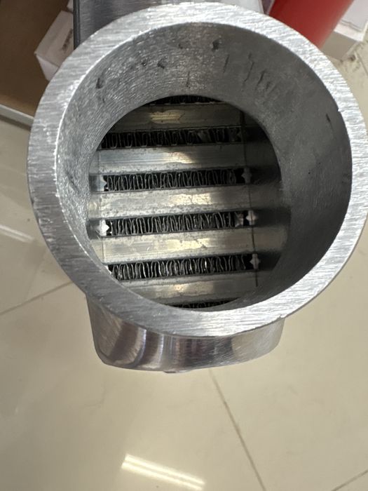 универсален интеркулер Intercooler Races 550x230x65 63мм bar&plate