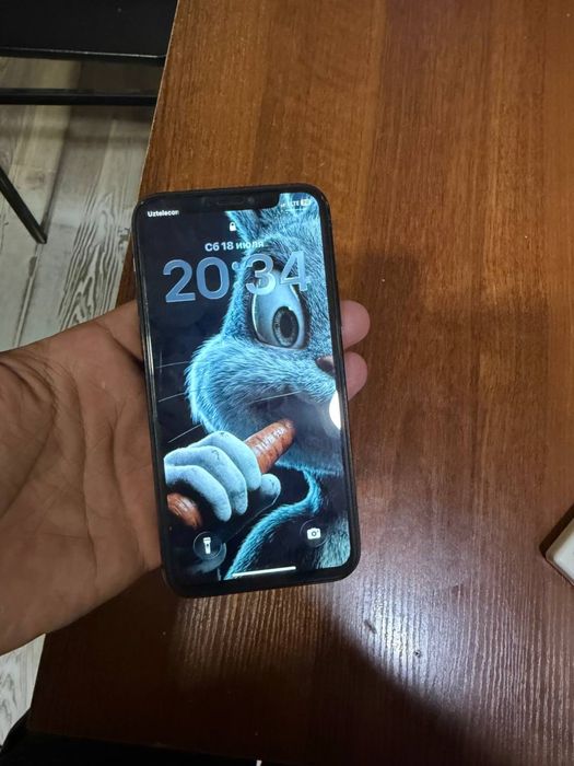 iphone 11 pro sotiladi