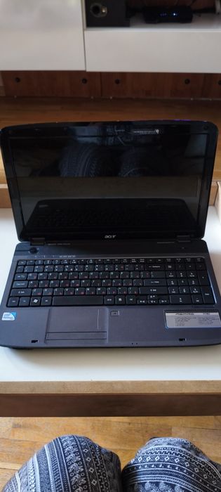 Лаптоп Acer Aspire 5738Z - Работещ, с Windows 7 и работеща батерия!