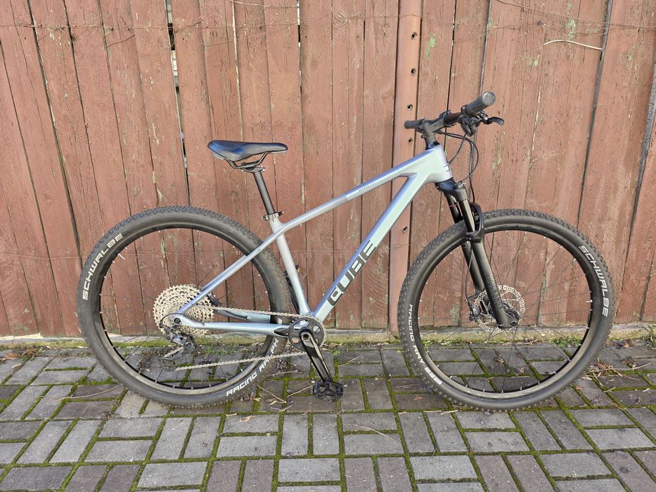 Mtb CUBE ACCES.  C62.  29 M