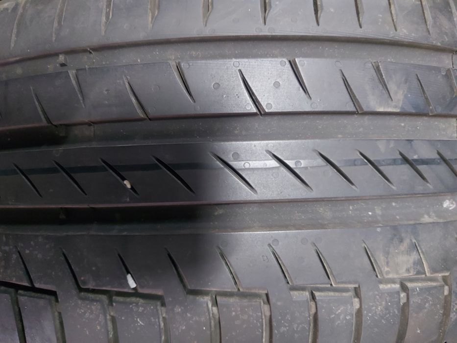 235/50R19 Continental дот 3824