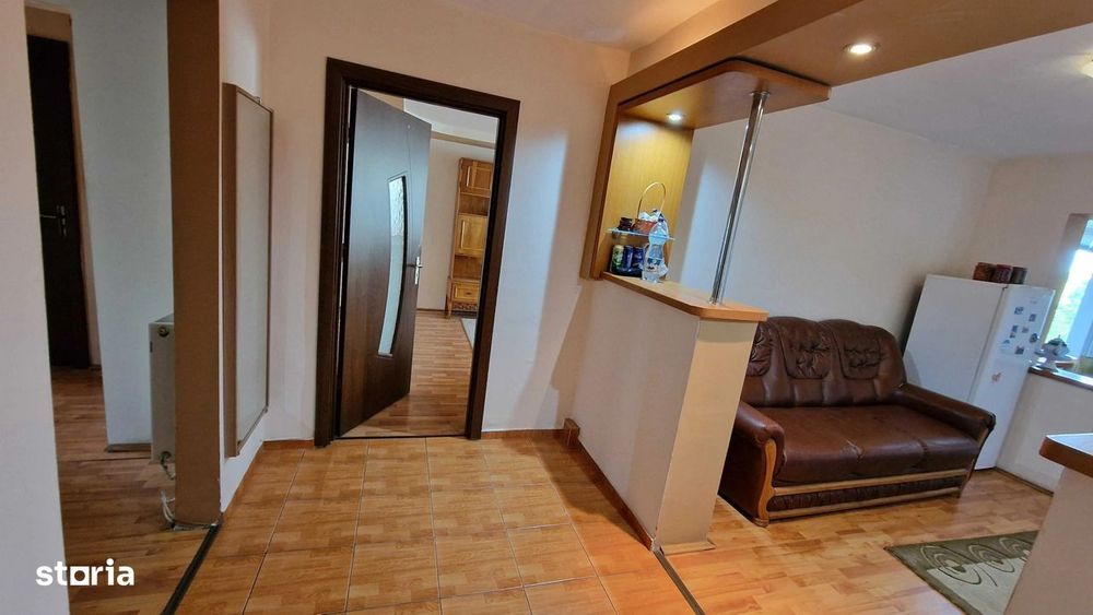 Apartament Craiovita 3camere cu centrala 3/4