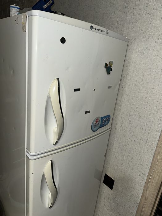 Холодильник  LG!