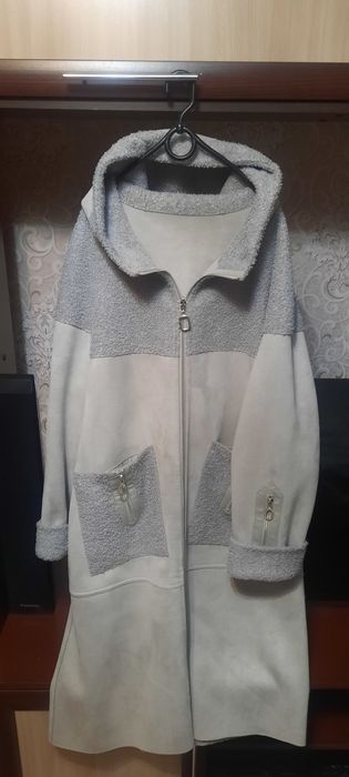 Срочно продам лёгкую дубленочку