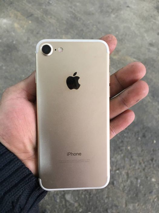 Iphone 7 ideal karobka dak