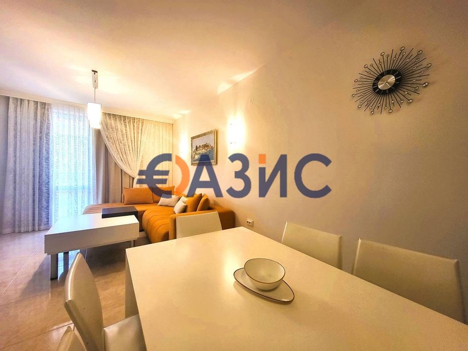 Първа линия море – Апартамент с 2 спални в „Coastal Dreams“, Свети