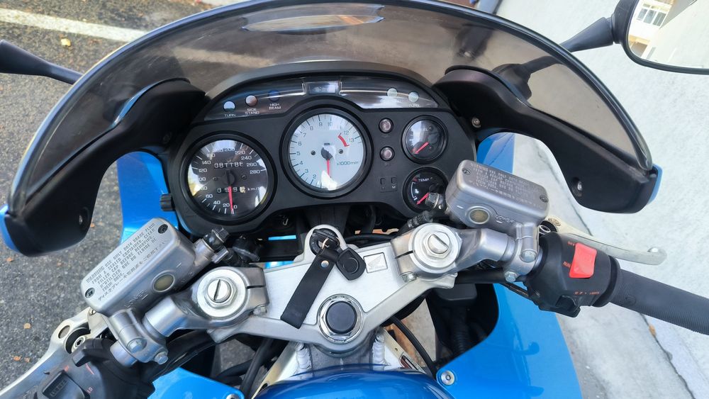 Honda VFR 750 RC36