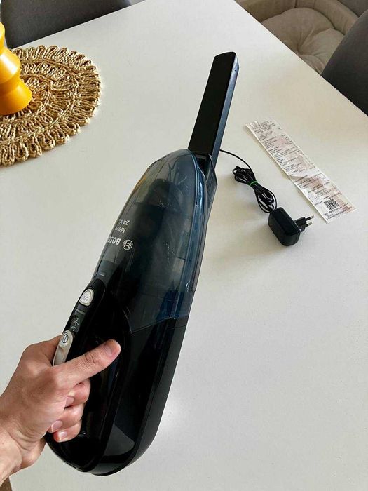 безжична Прахосмукачка BOSCH MOVE BHN24L - в Гаранция!