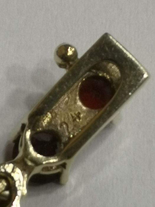 Vind brățară din aur 14kt cu granate Bohemia